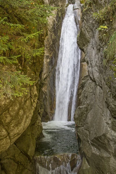 Spettacolo Naturale Oberaudorf Cascate Del Tatzelwurm — Foto Stock