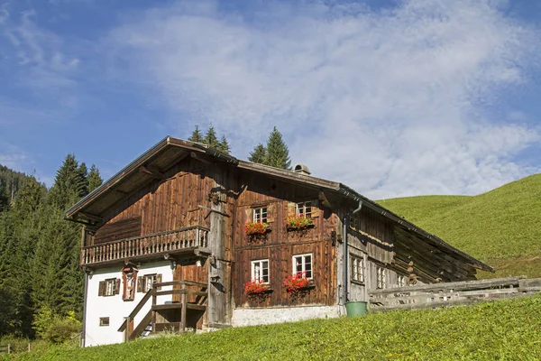 Bauernhaus im Berwangtal — Stockfoto