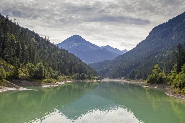 Serbatoio Rotlech in Tirolo — Foto Stock