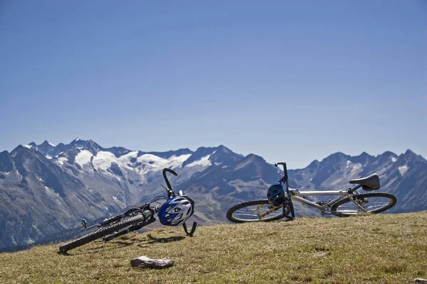 Ορεινή ποδηλασία στις Άλπεις του Zillertal — Φωτογραφία Αρχείου