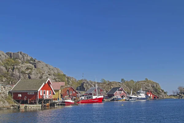Rekefjord-Güney Norveç 'te balıkçılık Köyü — Stok fotoğraf