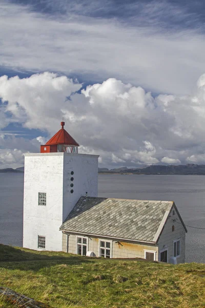 Agdenes fyr at Trondheimfjorden — Stock Photo, Image