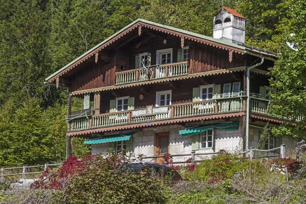 eski ormanevi Valepp