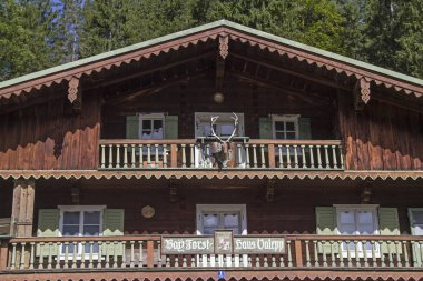 eski ormanevi Valepp