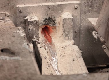 belgili tanımlık süzgeç kutu erimiş alüminyum boşalma