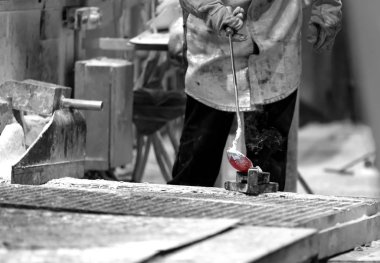 Alüminyum döküm döküm önce kompozisyon analizi için ev işçi alma örnekleri