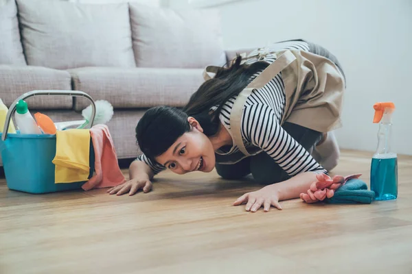 Cheerful Young Asian Woman Smiling Kneeling Looking Clean Shiny Wooden — Stock Photo, Image