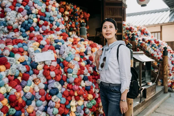 Asian Lady Backpacker Standing Lots Colorful Wishing Decorations Hokan Temple — Stock Photo, Image