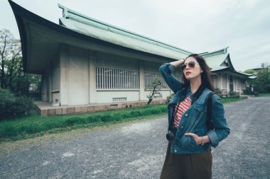 tatil Osaka kale ziyaret turist kadın