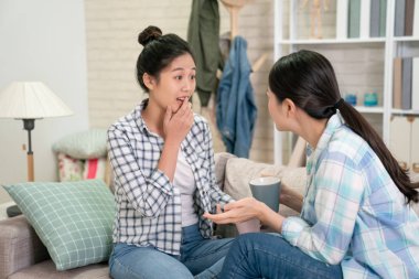 şok kız kardeş haber dedikodu ile şaşırttı