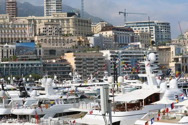 Monte Carlo Monako Maja 2018 Wielu Luksusowe Jachty Zacumowane Port — Zdjęcie stockowe