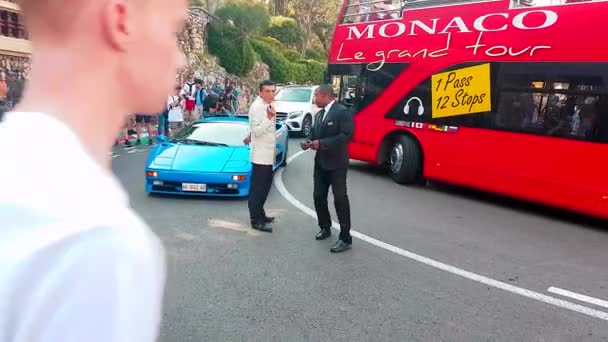 Monte Carlo Mónaco Abril 2018 Hermoso Lamborghini Azul Diablo Conduciendo — Vídeo de stock