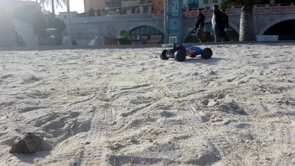 Menton França Janeiro 2019 Radio Controlled Hot Wheels Buggy Gator — Vídeo de Stock