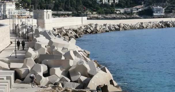 Nice Fransa Ocak 2019 Kıyı Erozyonu Koruma Beton Omurgalı Dalgakıran — Stok video