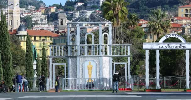 Νίκαια Γαλλία Ιανουαρίου 2019 Ανθρώπους Που Περπατούν Στο Παραλιακό Δρόμο — Αρχείο Βίντεο