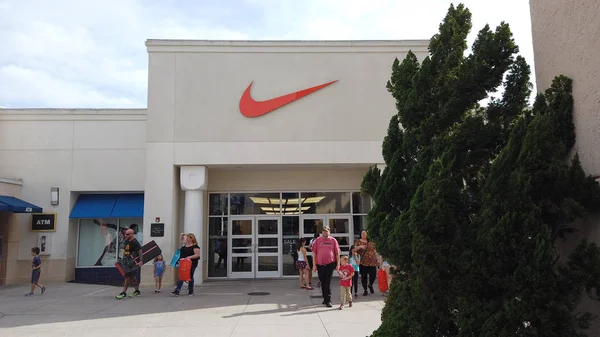 Tienda Nike Factory en Orlando Vineland Premium Outlets Shopping —  Fotos de Stock