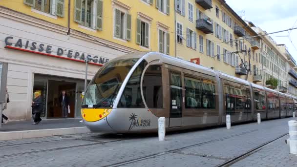 Nice Franciaország Április 2019 Modern Nizzai Villamosmegállóig Megáll Garibaldi Station — Stock videók