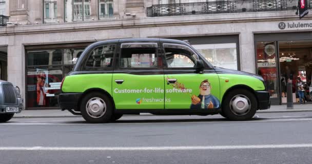 Londres Reino Unido Junio 2019 Black Tx4 Taxi Cab Londres — Vídeo de stock