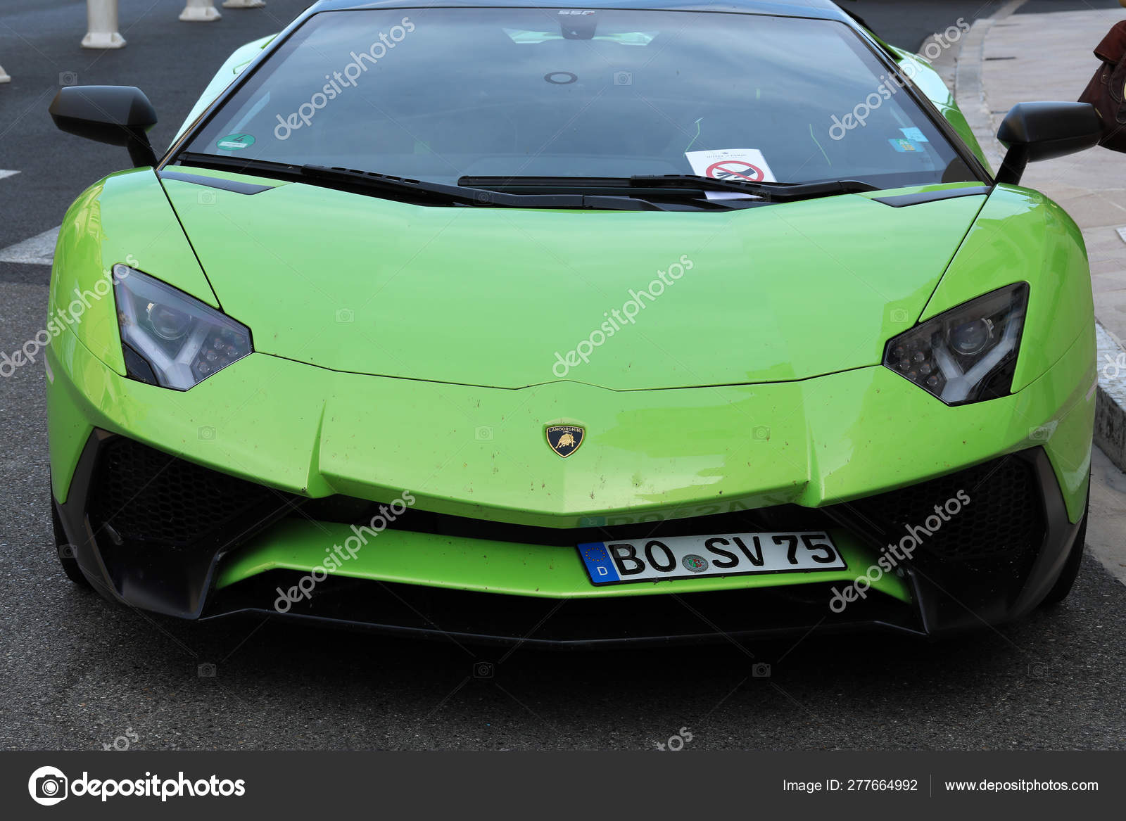 Dirty Lamborghini Aventador Lp 750 4 Sv Lime Green Stock