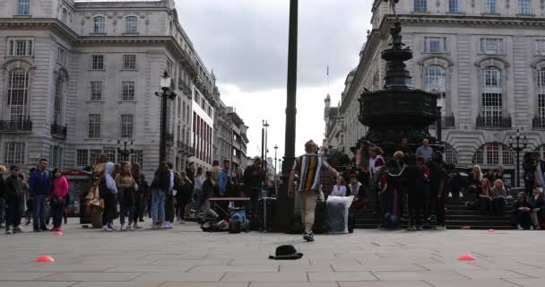 London Storbritannien Maj 2019 Break Dance Show Piccadilly Circus Med — Stockvideo