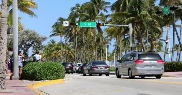 Miami Florida Usa März 2019 Autoverkehr Auf Dem Ozean Südstrand — Stockvideo