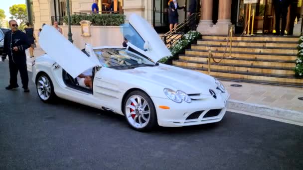 Monte Carlo Monaco Серпня 2020 White Mercedes Benz Slr Mclaren — стокове відео
