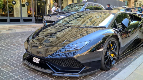 Monte Carlo Monako Srpna 2020 Černé Lamborghini Huracan Supercar Zaparkované — Stock fotografie