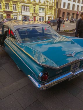 MOSCOW, RUSSIA - 26 Mayıs 2019: 16. L.U.C Chopard Klasik Hafta Sonu Toplantısı 'nda Retro Buick LeSabre arabası.