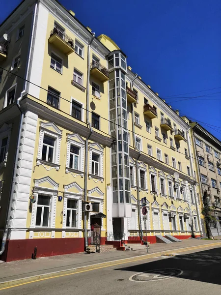 Moscow Russia May 2019 Modern Elevator Hisroical Storeys House Moscow — Stock Photo, Image