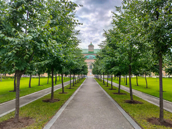 Park of Joseph Bove, also known as park of Moscow City Duma. View to New Catherine Hospital.