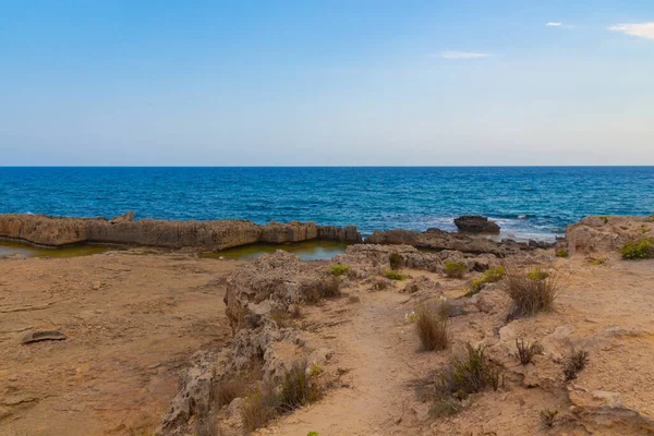 Praia Rochosa Mar Mediterrâneo Ayia Napa Chipre Formações Pedra Natural — Fotografia de Stock