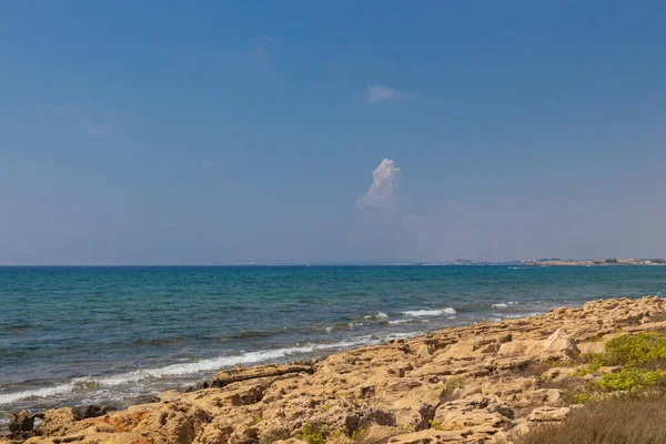 Paysage Méditerranéen Ayia Napa Chypre Côte Chypriote Avec Plage Rocheuse — Photo