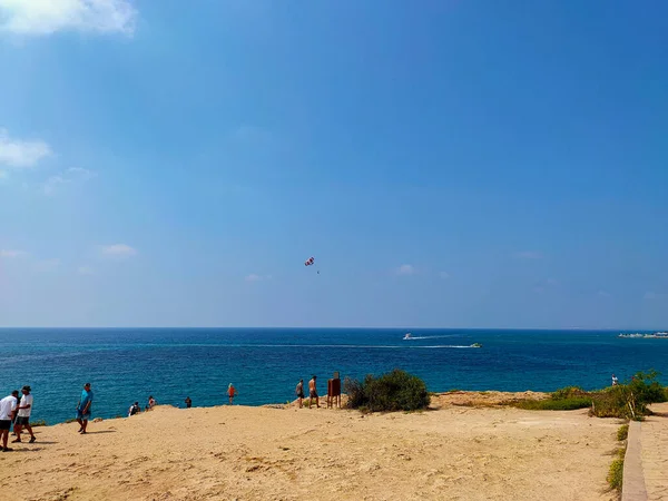 Ayia Napa Chipre Septiembre 2019 Gente Tomando Fotos Cerca Del — Foto de Stock