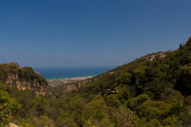 Rethymno, Yunanistan. 27 Temmuz. 2016: Myli köyü yakınlarında panoramik manzara. 