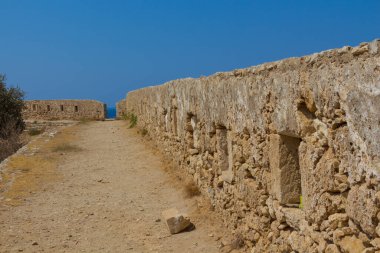 Fortezza of Rethymno 'daki embriyolar. Fortezza (İtalyanca 