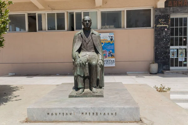 Rethymno Greece July 2016 Statue Panteles Prevelakes Rethymno Town Hall — Stock Photo, Image