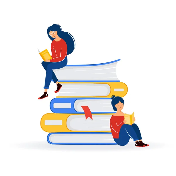 İki kız bir yığın kitap üzerinde oturup kitap okuyor. Kadın karakter bir kitap okudu. Eğitim, eğitim, edebiyat festivali kavramı.