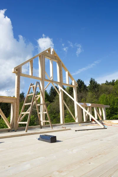 Frame Van Houten Huis Aanbouw Muren Die Worden Opgericht Bouw — Stockfoto