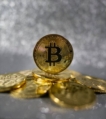 Bitcoin. Kripto para birimi altın Bitcoin, Btc, Bit sikke. Makro çekim Bitcoin sikke.