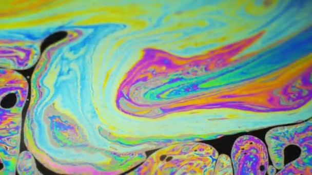 Pszichedelikus háttér-mozgásérzékelő felület, színes szappanbuborék — Stock videók