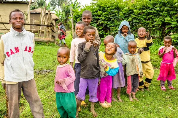 Masai kinder tansania — Stockfoto