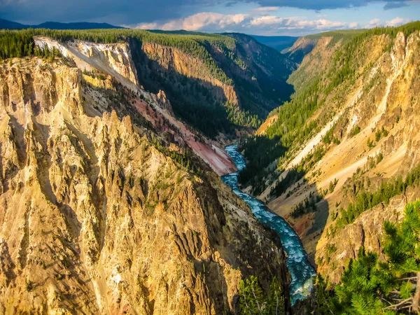 Lagere Falls Nationaal Park Yellowstone — Stockfoto