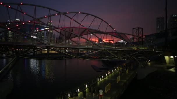 Singapore Stadsbild Southeast Asien Spektakulär Utsikt Över Gångbron Blå Timmen — Stockvideo