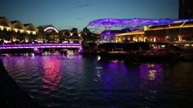 Clarke Quay Köprüsü