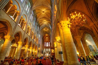 Paris Meryem Kilisesi