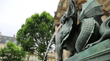 Fontaine Saint-Michel Paris