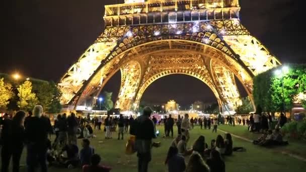 Tour Eiffel вогнів шоу — стокове відео