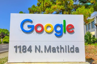 Google işareti Sunnyvale