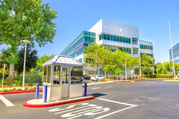 Entrada al campus de Yahoo — Foto de Stock