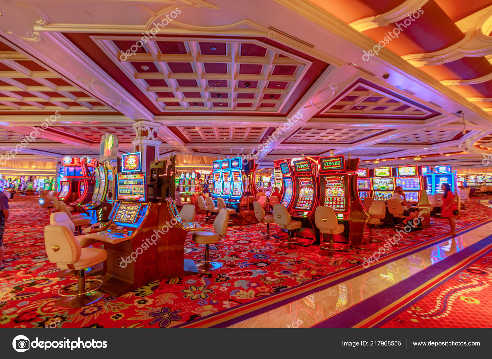 Wynn Las Vegas Casino – Stock Editorial Photo © bennymarty #217968556